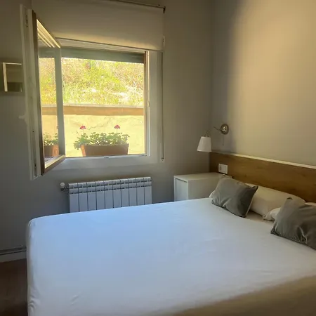 Apartament La Pertusa 1 *