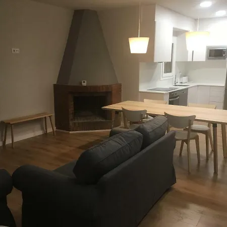 Apartment La Pertusa 1r Piso